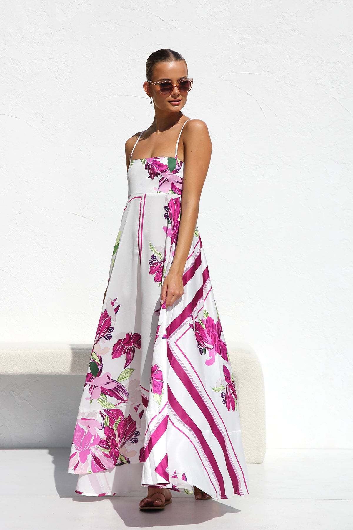 Summer Fashion Backless Sling Dress